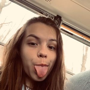 Meet your Posher, Kylee